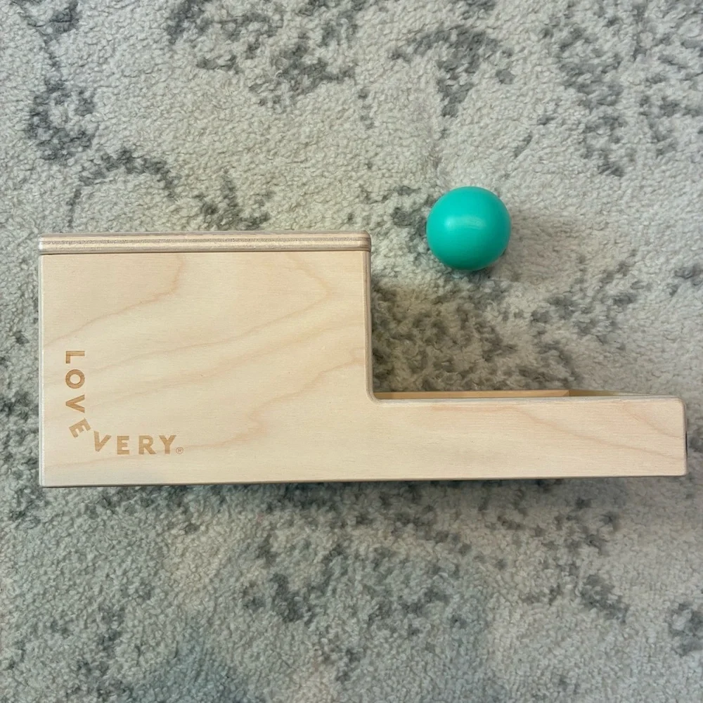 Lovevery Montessori Ball Drop Box